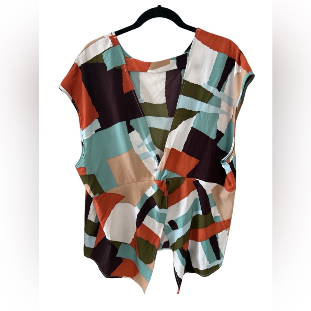Get ready for next Summer with this beautiful shirt.